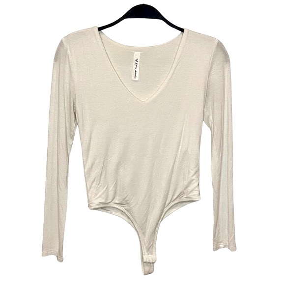 ROOM SERVICE V-Neck Long Sleeves Snap Closure Cream Bodysuit Soft Luxe Comfort - Picture 2 of 8